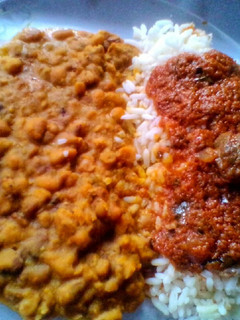 A picture of Ocean Porridge Beans and Curry Stew Rice.