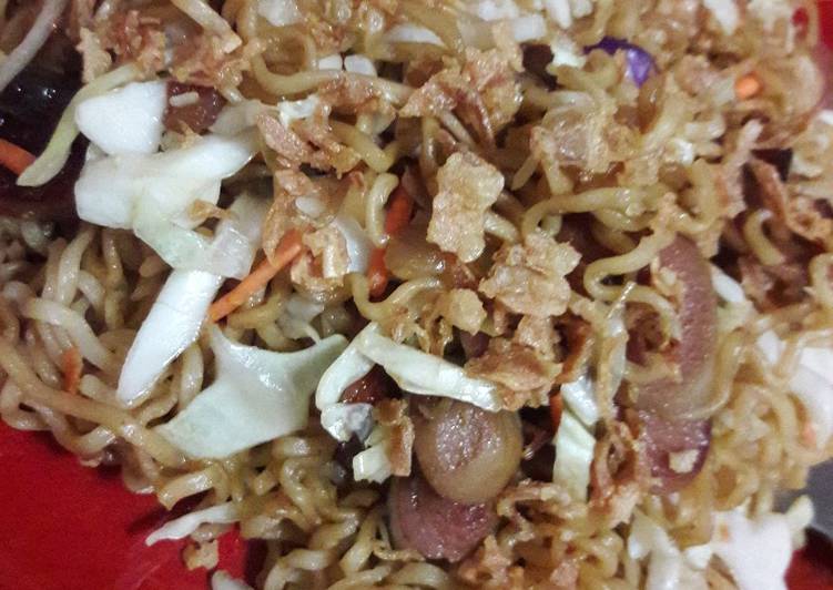 Cara Gampang Membuat Mie Goreng Kecap, Lezat