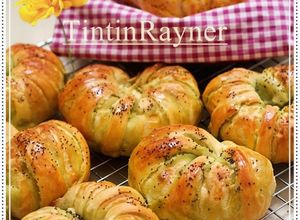 Foto resep Roti Manis Konde Pandan,gurih - Pandan Roll bun with poppy seed 