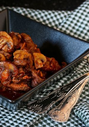 Gombás marhatokány recept fotója