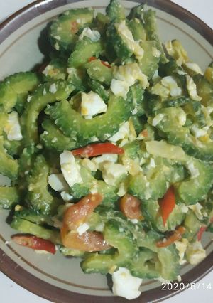 Foto resep Oseng Pare Telur Asin