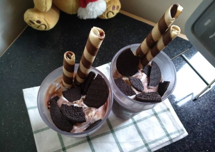 Easiest Way to Cook Delicious Milo &amp;amp; Oreo Milkshake