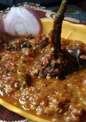 हॉटेल स्टाईल पंजाबी वांगा भरीत (vanga bharit recipe in marathi) रेसिपी चे मुख्य फोटो 