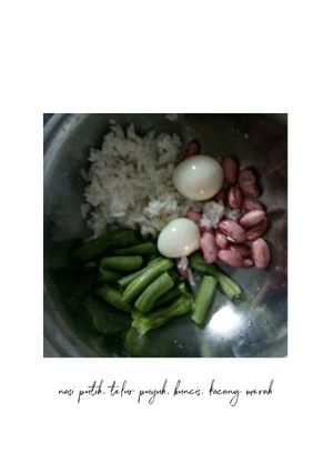 Foto resep Mpasi 6 bulan 4* (nasi putih, telur puyuh, buncis, kacang merah)