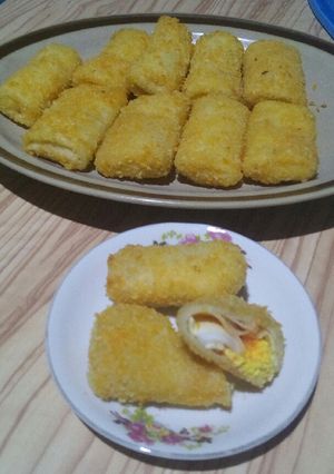 Foto resep Risol Sos MaJu Lur (Sosis Mayo Keju Telur)