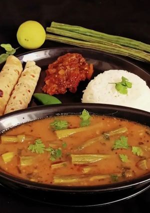 A picture of Drumstick Dal.