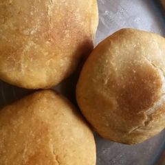 A picture of Kachori.