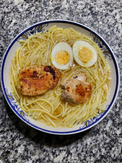 Una foto de Ramen falso🫣