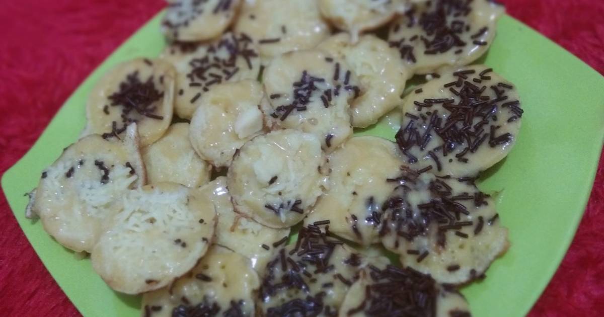  Resep  Kue  cubit no  mixer  oleh Yuni Mustikasari Cookpad