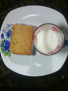 A picture of Yogurt Honey Cake.