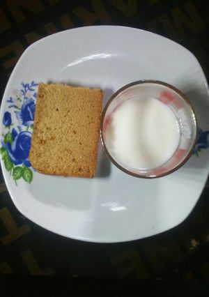 A picture of Yogurt Honey Cake.