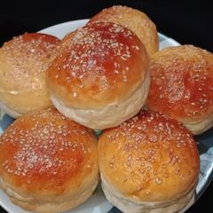 Burger buns (mini) A picture of Burger buns (mini).