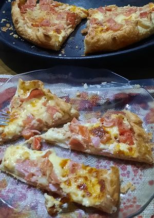 Una foto de Visita inesperada, salva tarta de jamón y queso frizada