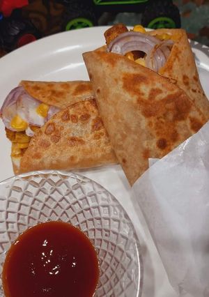 फ्रेंकी (frankie recipe in Hindi) रेसिपी मुख्य फोटो