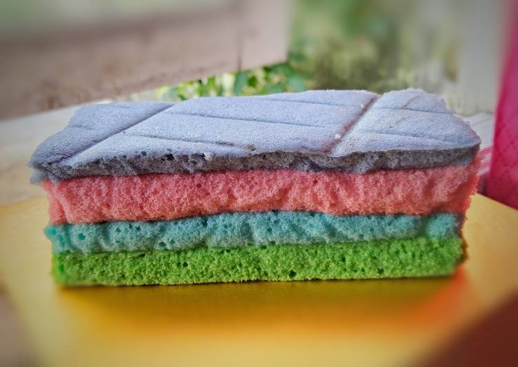 Resep Rainbow cake putih telur Anti Gagal