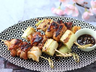 Teriyaki Chicken and leek skewers 🍢 (yakitori)