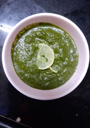 A picture of Coconut-Pudina Chutney.