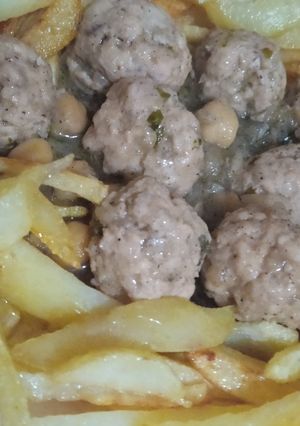 صورة لوصفة كريات الدجاج بالصوص 😋