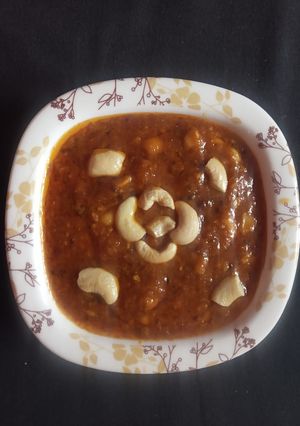 કાજુ બટર મસાલા સ્વીટ (Kaju Butter Masala Sweet Recipe In Gujarati) રેસીપી મુખ્ય ફોટો