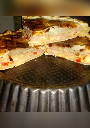 Una foto de Tarta de jamón y queso riquísima