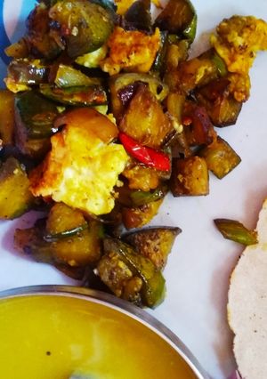 ডিম বেগুন (dim begun recipe in bengali) রেসিপির প্রধান ছবি