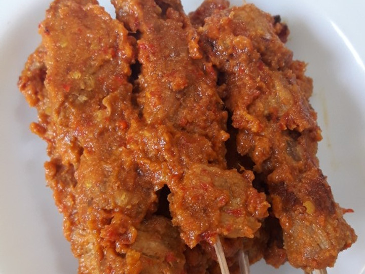 Cara Bikin Sate daging bumbu pedas Simpel