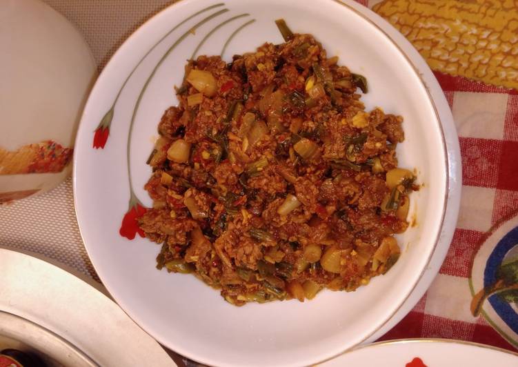Resep Daging cincang masak daun bawang, Enak Banget