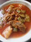 Costillas con judías verdes en olla de barro