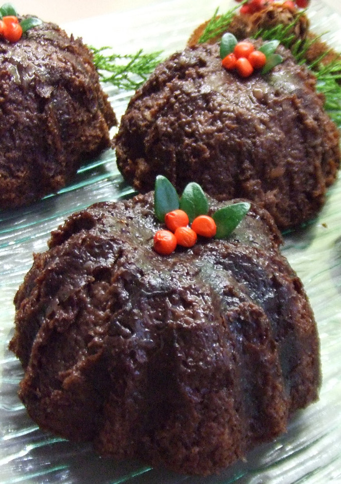 Una foto de Budincitos cremosos de chocolate y frutos secos