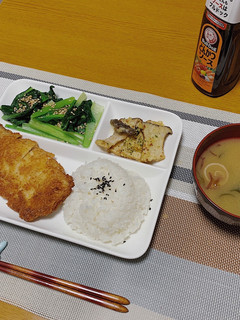 Hình của món Tonkatsu - Thịt lợn chiên xù kiểu Nhật.
