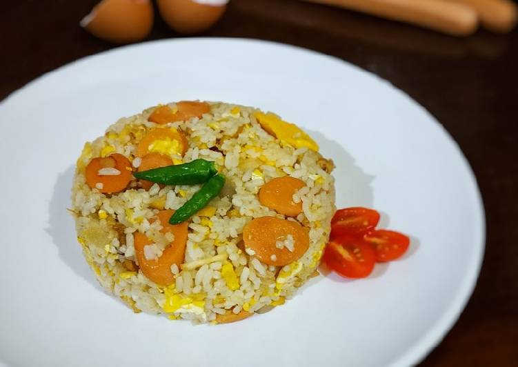 12Resep: Nasi Goreng Sosis yang Renyah