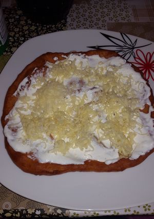 Hűtős lángos recept fotója