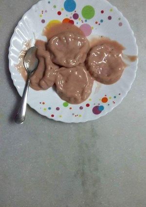 A picture of Banana icecream.
