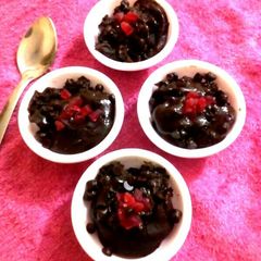 A picture of Creamy Chocolate Pudding.