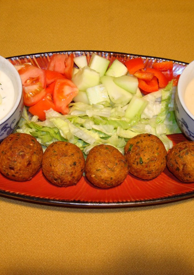 Una foto de FALÁFEL, BOLITAS DE GARBANZO FRITAS