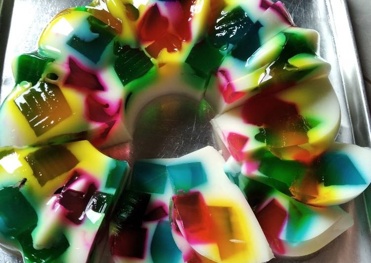 Resep Puding Susu Mozaik yang Menggugah Selera