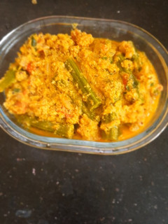 முருங்கைக்காய் கிரேவி / drumstick gravy recipe in tamil செய்முறை முக்கிய புகைப்படம்