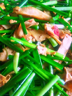 韭菜炒豆干 / 豆包 的食譜成品照片