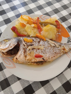 Una foto de Dorada horno al limón