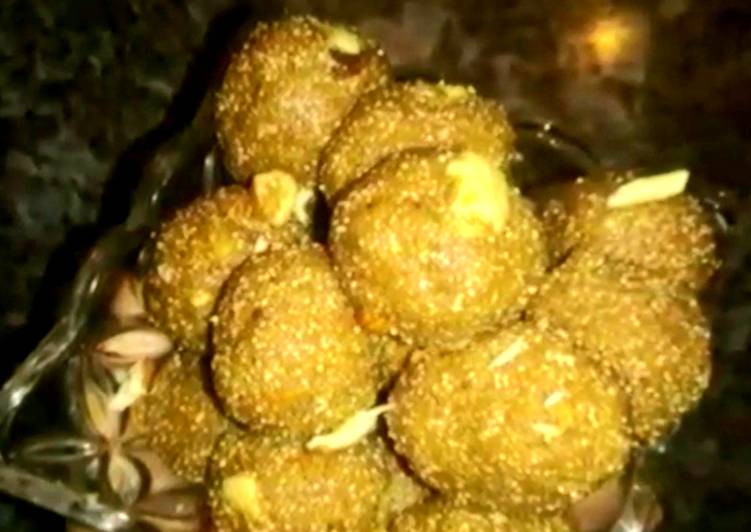 Wheatflour jaggery balls punjabi aata pinni