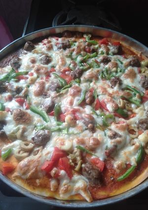 صورة لوصفة احلى واطعم وألذ بيتزاا 🍕 😋