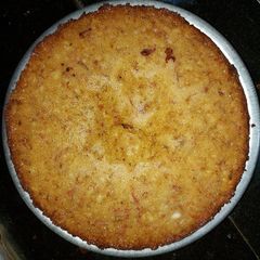 A picture of Mava cake.
