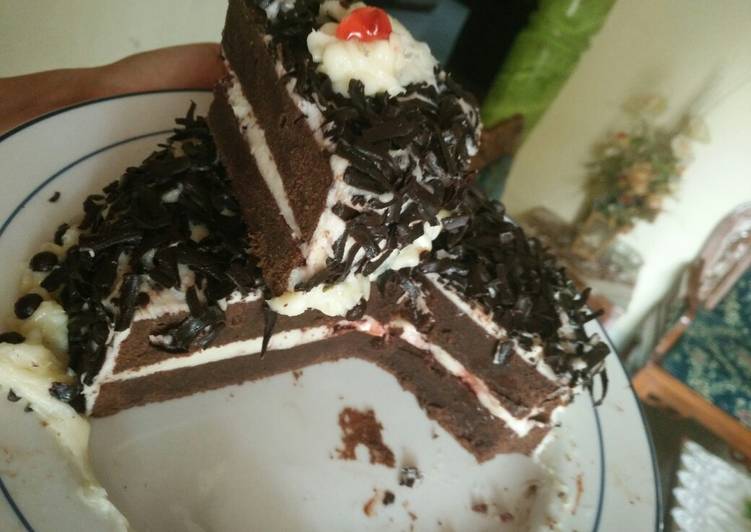 Blackforest kukus sederhana,lembut dan enak!!!