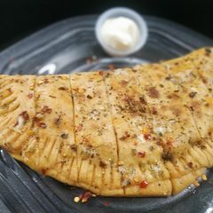 A picture of Wheat garlic bread.