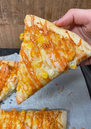 A picture of Shrimp mayo pizza.