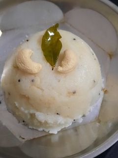 ઉપમા(Upma Recipe in Gujarati) રેસીપી મુખ્ય ફોટો