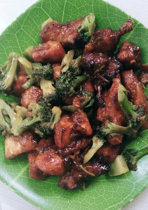 Foto resep Brokoli Ayam Oriental
