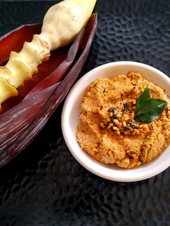 சத்தான வாழைப்பூ துவையல் (sathana vaalaipoo thuvaiyal recipe in Tamil) செய்முறை முக்கிய புகைப்படம்