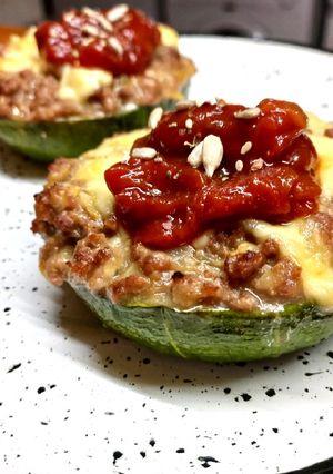 Una foto de Zapallitos rellenos a la pizza