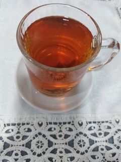 صورة لوصفة كاس شاي مضبوط بالحبق لبرد الشتاء